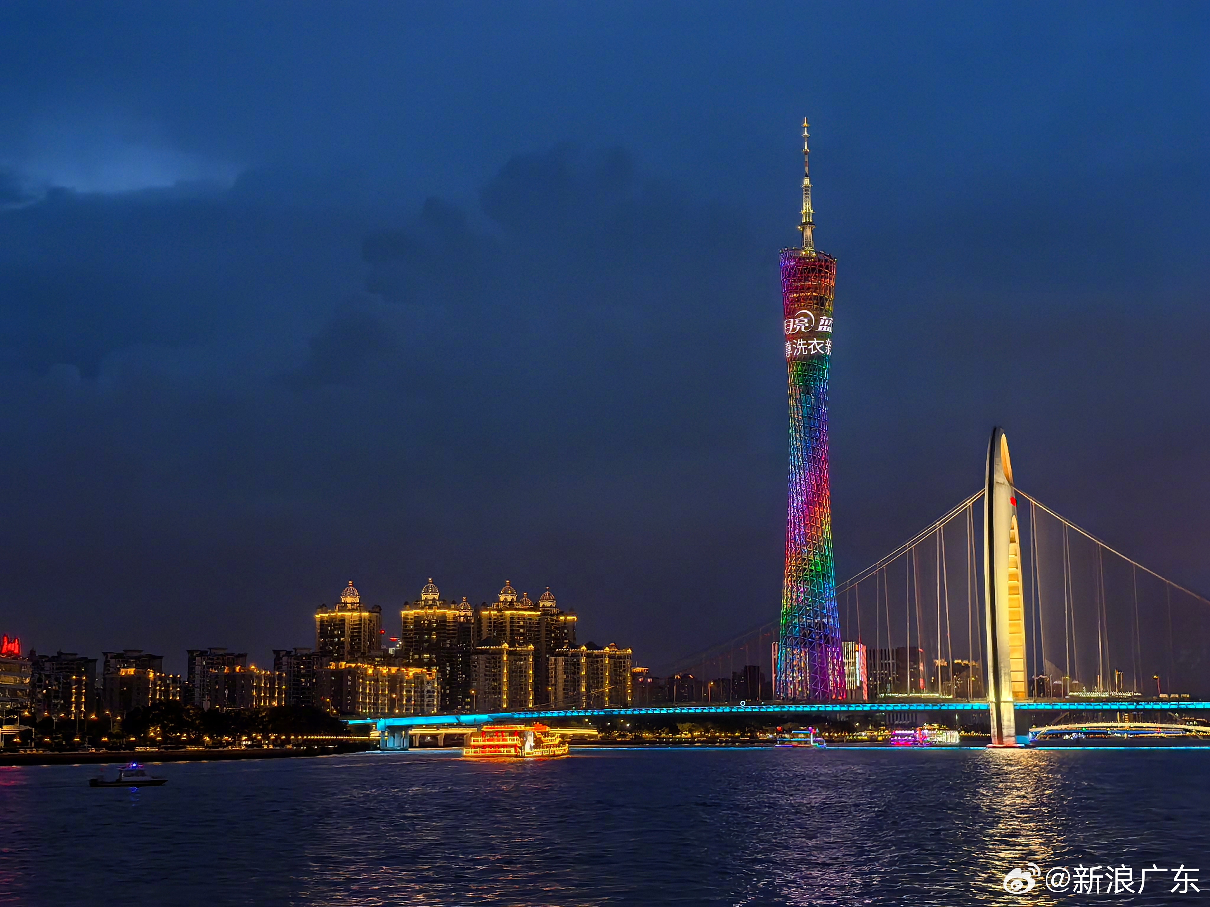 广州粤韵小巷，解锁广州美食秘境